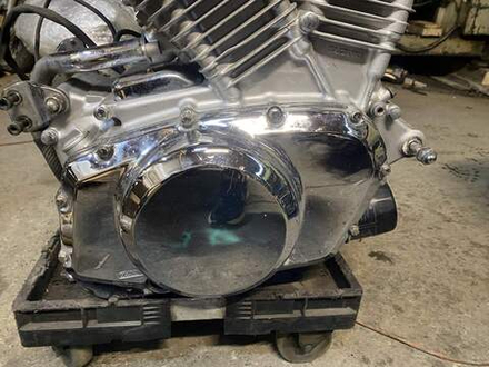 Двигатель Suzuki Intruder VS750 VR51A