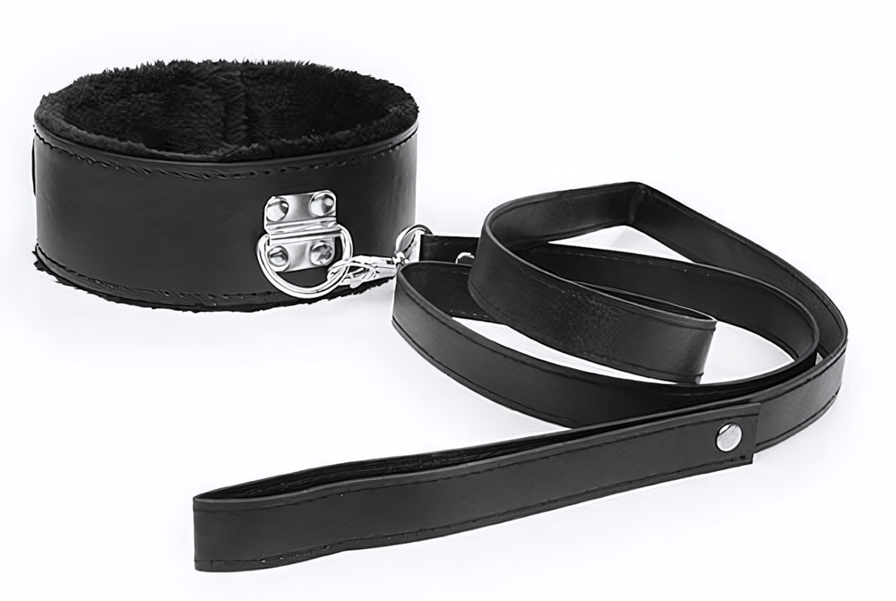 Черный ошейник на поводке с ручкой-петлей (Цвет: черный)