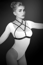 Упряжь на грудь Bijoux Pour Toi Alyssa – черная, регулируемая