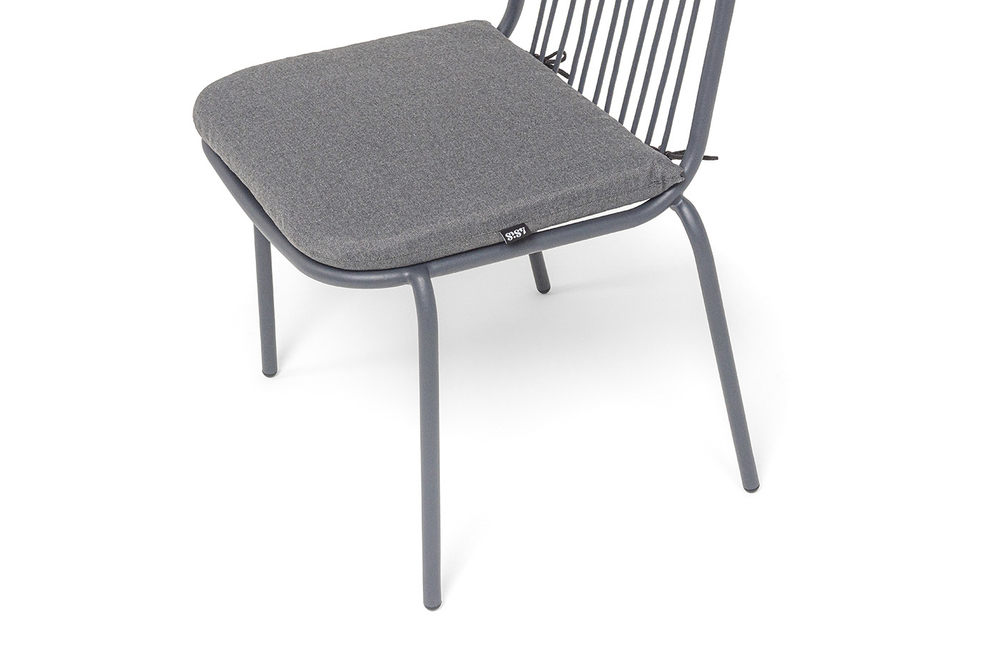 "Кастелло" стул из стали темно-серый (RAL7024) муар, ткань темно-серая 027