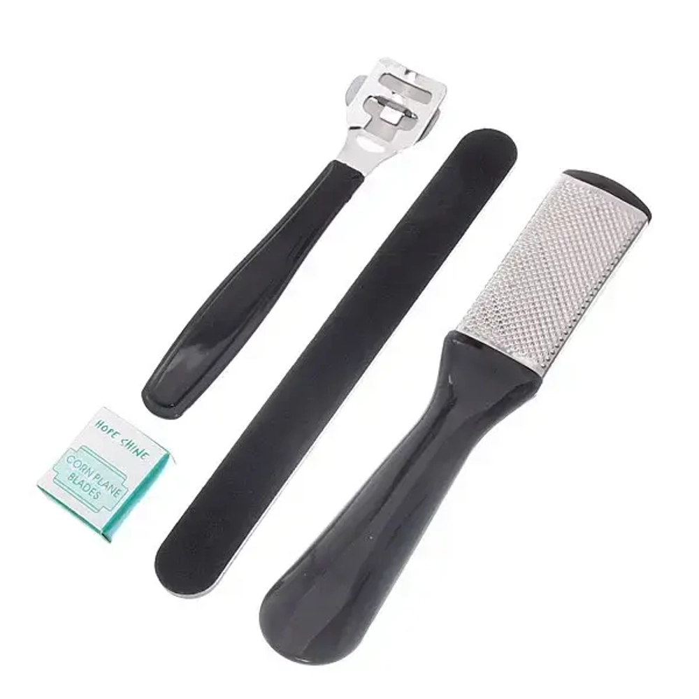 Педикюрный набор на блистере, 4 предмета «Ultramarine» (полировка наждачная, скребок для пяток, терка металлическая для ног и лезвия), 24*11 см✦