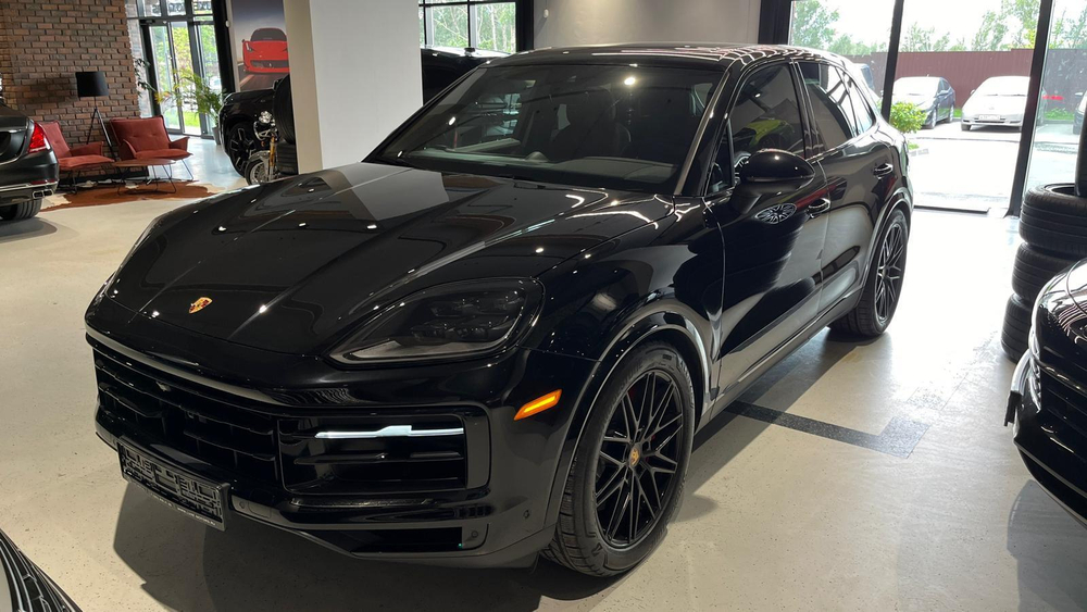 Porsche Cayenne, 2023