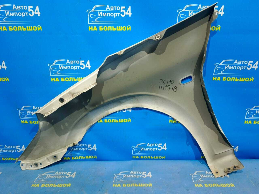 Крыло переднее правое TOYOTA OPA 2000-2005