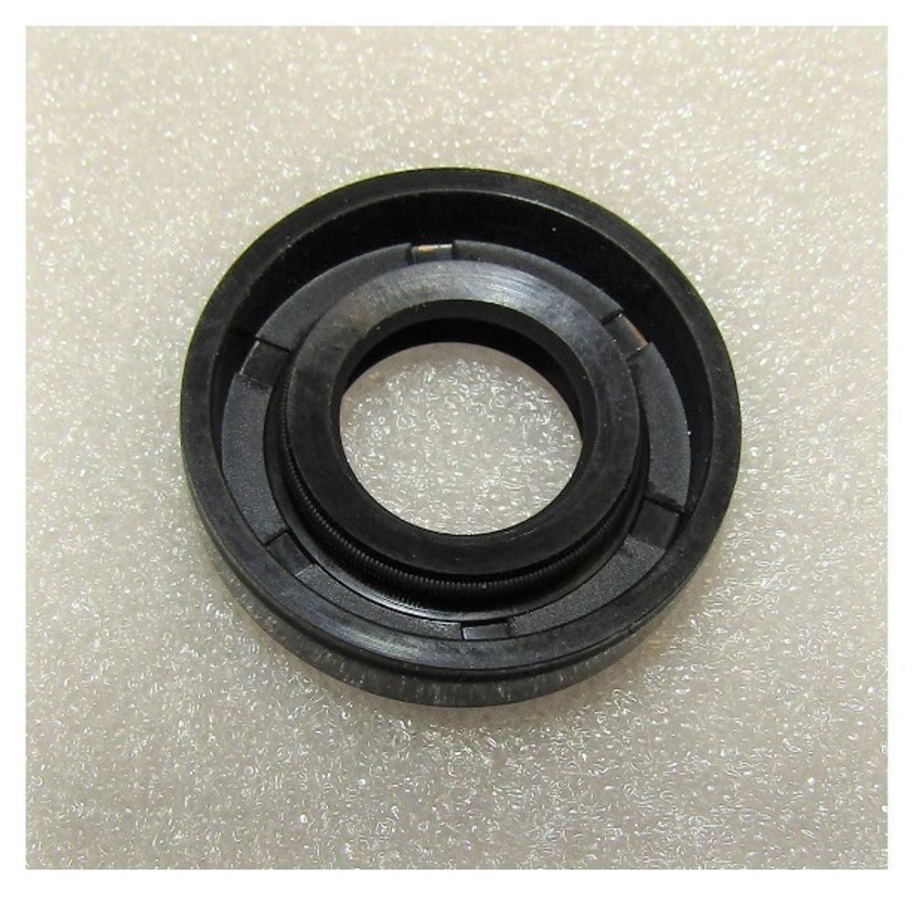 Сальник (15х30х7) вала коленчатого задний TSS-GJH95/Rear oil seal