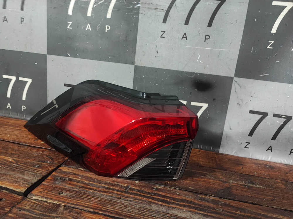 Фонарь задний левый Toyota RAV4 V (XA50) 18-нв Б/У Оригинал 8156042230