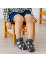 Детские Сандалии для мальчика светящиеся.