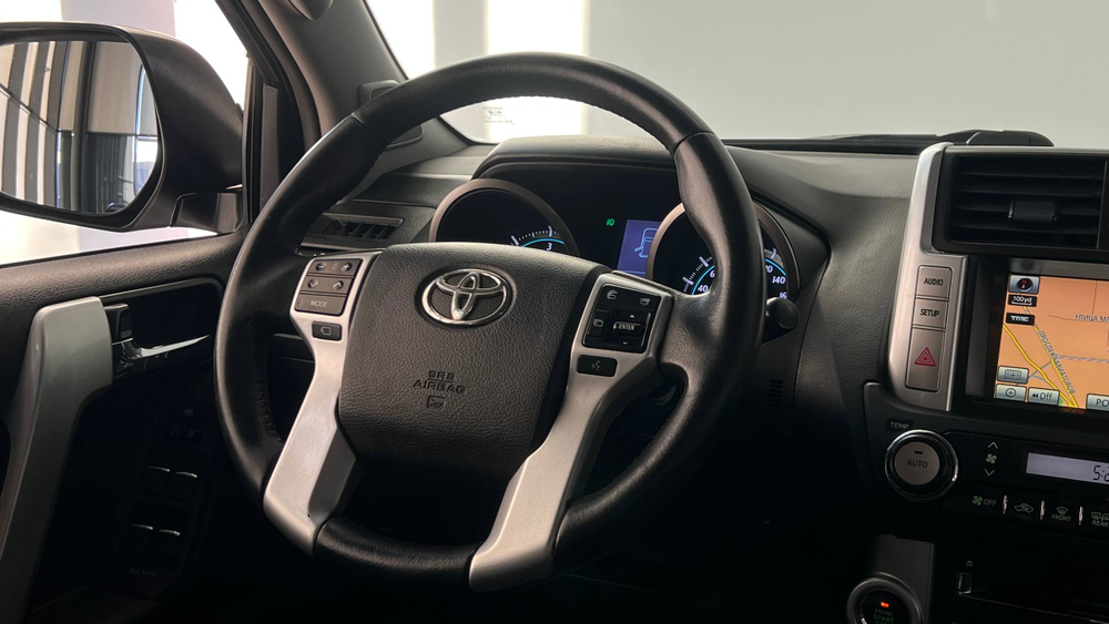 Toyota Land Cruiser Prado, 2010 год