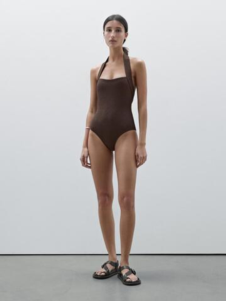 Massimo Dutti Купальник с горловиной халтер, коричневый