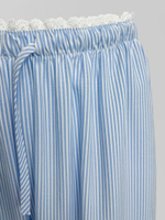 Костюм 80996 в полоску из рубашки и брюк прямого кроя с элементами кружева