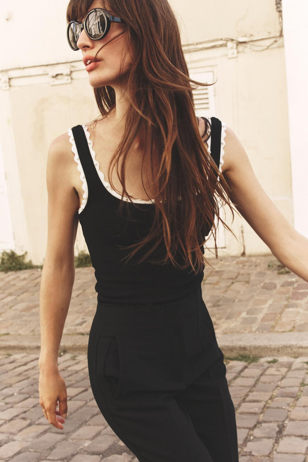 ZARA ЭЛАСТИЧНЫЙ ТОП С ЖЕМЧУГОМ, ЧЕРНЫЙ