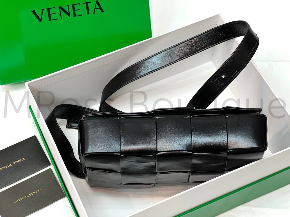 Черная кожаная сумка Cassette Bottega Veneta