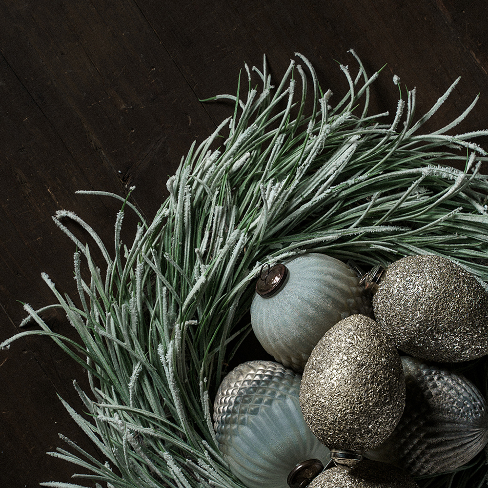 Венок рождественский 84см Goodwill зеленый с заснеженными иголками