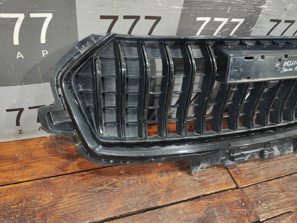 Решетка радиатора Haval Jolion 24-нв Б/У Оригинал 5509104XST13A