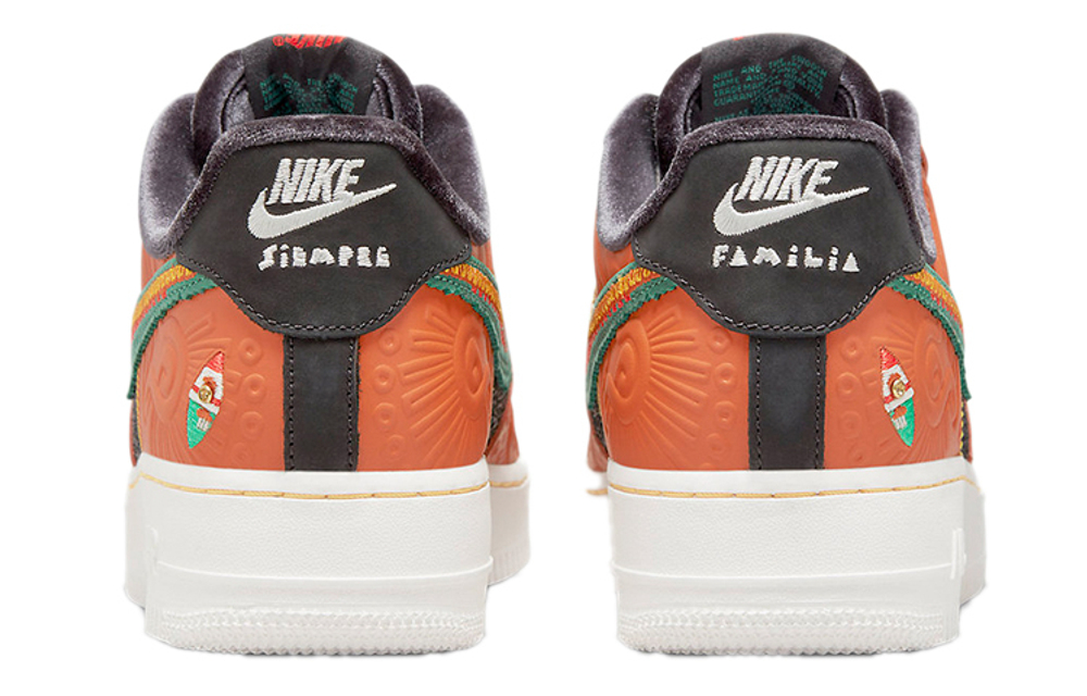 Кроссовки Nike Air Force 1 Low Siempre Familia