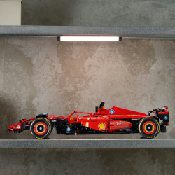 LEGO Technic - Болид F1 Ferrari SF-24 42207