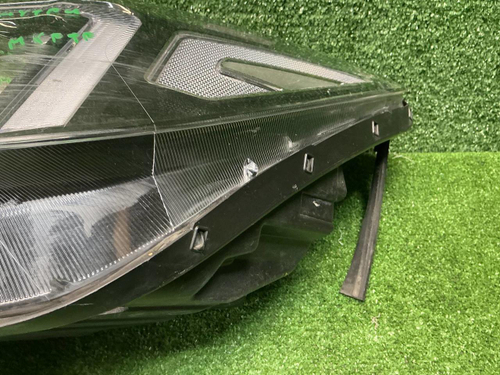 Фара левая Hyundai Tucson 3 (2018-2021) галоген