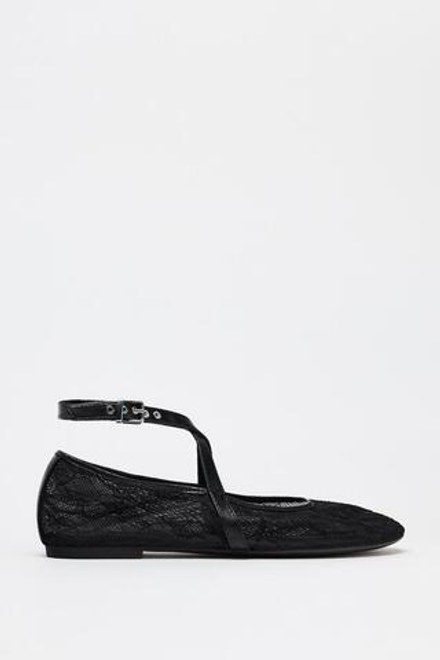 ZARA КРУЖЕВНЫЕ БАЛЕТКИ С ДВУМЯ РЕМЕШКАМИ, ЧЕРНЫЙ