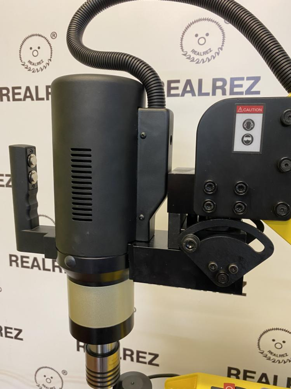 Резьбонарезной манипулятор REALREZ M30S