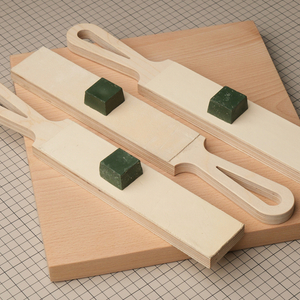 Доска для правки с пастой гои "Бита" // Wild Bull Tools