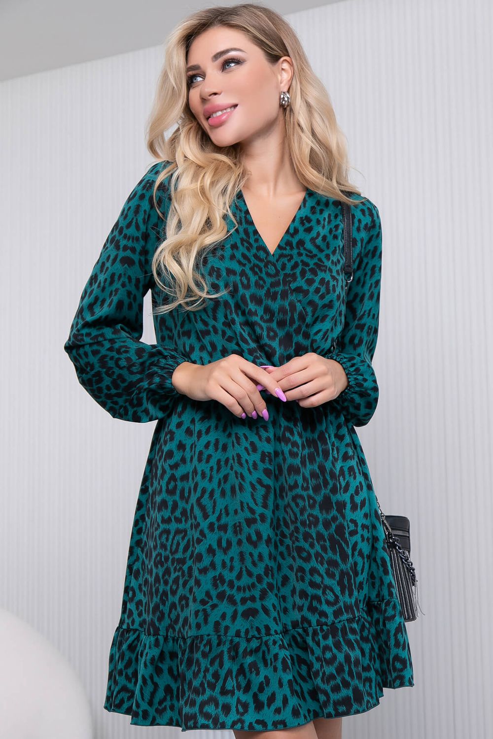 Платье "Мелания" (лео/грин) П7036 LT Collection