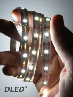 Светодиодная лента от DLED SMD 2835 (60LED/метр) с USB разъемом белая 1 метр