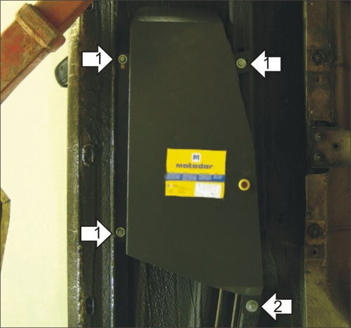 Усиленная защита Motodor топливоохладителя. 2 мм, сталь. для Volkswagen Caddy 2004-2010 арт.02721