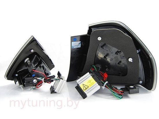 Задние фонари Bmw 3 E90 red led bar