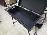 Мангал с крышкой-гриль 3 мм 70×35 см можно купить в городе Казань для дачи, частного дома, беседки, бани или комфортного отдыха на природе. Это практичная и удобная модель для тех, кто ищет надежный мангал из стали 3 мм с хорошим размером жаровни и удобной конструкцией для хранения и перевозки.  🔥 Удобный размер для приготовления разных блюд Размер жаровни составляет 70×35 см, благодаря чему мангал отлично подходит для приготовления шашлыка, мяса, овощей, люля-кебаб, колбасок и других блюд на углях. Такой формат удобен как для семейного отдыха, так и для компании.  💪 Прочная сталь 3 мм Мангал изготовлен из стали толщиной 3 мм, что делает его надежным, прочным и удобным для регулярного использования. Это хороший вариант для тех, кто хочет купить мангал 3 мм в Казани и получить действительно практичную модель для долгой службы.  🍖 Крышка-гриль делает мангал более универсальным За счет крышки-гриль эта модель подходит не только для классического приготовления шашлыка, но и для других блюд, где важен эффект гриля. Это делает мангал более функциональным и удобным в использовании.  🧰 Продуманная конструкция для хранения и перевозки У данной модели предусмотрена одна съемная боковая полка, которую можно легко убрать при необходимости. Также у мангала снимаются ножки, а после снятия ножек и полки их можно сложить внутрь мангала. За счет этого конструкция становится более компактной, и мангал помещается в багажник практически любого автомобиля, что особенно удобно для перевозки и хранения.  📏 Характеристики: — размер жаровни: 70×35 см — толщина стали: 3 мм — тип: мангал с крышкой-гриль — материал: сталь — полка: 1 шт., съемная — ножки: съемные — хранение и перевозка: ножки и полка складываются внутрь мангала — производство: Россия  ✅ Преимущества модели: — мангал с крышкой-гриль — сталь 3 мм — размер 70×35 см — подходит для дачи, дома, беседки, бани и природы — съемная боковая полка — съемные ножки — удобное хранение — удобная перевозка — помещается в багажник автомобиля — подходит для шашлыка, мяса, овощей и люля-кебаб — практичный вариант для регулярного использования  🛒 Дополнительно можно приобрести отдельно: — подставку под казан — чугунный казан — шампура  ❗ Важно: подставка под казан, чугунный казан и шампура в комплект не входят и приобретаются отдельно.  🏪 Преимущества нашего магазина: — работаем ежедневно без выходных — режим работы: с 10:00 до 19:00 — более 6 лет на рынке — более 1000 положительных отзывов на всех площадках — помогаем подобрать подходящий вариант — консультируем по характеристикам и комплектации — консультируем исходя из личного опыта пользования нашими товарами  💳 Оплата: — наличный расчет — оплата по QR-коду — оплата по карте — оплата на расчетный счет  🚚 Доставка: — по Казани — отправка в другие регионы — надежная упаковка перед отправкой — подробности по доставке уточняйте в сообщениях  📍 Адрес магазина: г. Казань, ул. Академика Завойского, 21  🤝 Почему нам доверяют: — реальные фото товара — честное описание — проверка перед отправкой — надежная упаковка — большой опыт работы — много положительных отзывов — консультации на основе реального опыта использования  Если вы хотите купить мангал с крышкой-гриль 3 мм в Казани, эта модель станет отличным выбором для дома, дачи и отдыха на природе. Мангал 70×35 см удобен для приготовления шашлыка и других блюд на углях, а за счет съемной полки и съемных ножек его удобно хранить и перевозить. После использования все основные элементы можно убрать внутрь, поэтому такой мангал в Казани легко перевозить в багажнике автомобиля.  Этот мангал из стали 3 мм подойдет тем, кто ищет практичный, надежный и удобный вариант с крышкой. У нас в городе Казань также можно отдельно купить подставку под казан, чугунный казан, шампура и другие аксессуары для мангала. При этом важно учитывать, что подставка под казан, казан и шампура в комплект не входят.