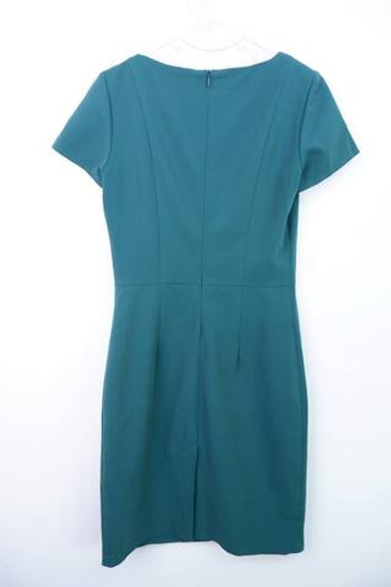 Платье Stets лаконичное, визуально на 44 размер