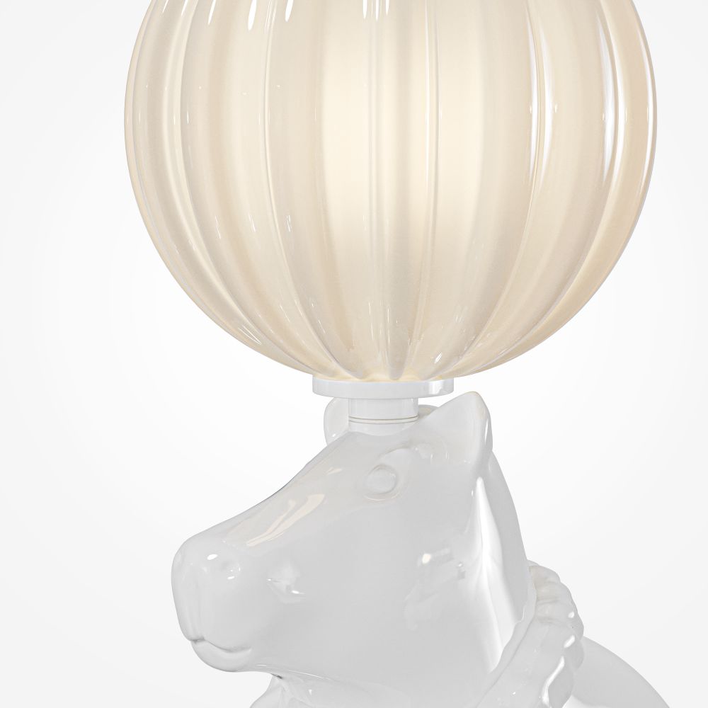 Настольная лампа светодиодная Maytoni   MOD477TL-L5W3K