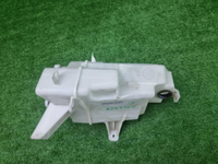 Бачок омывателя Toyota RAV4 4 CA40 (2012-2019)