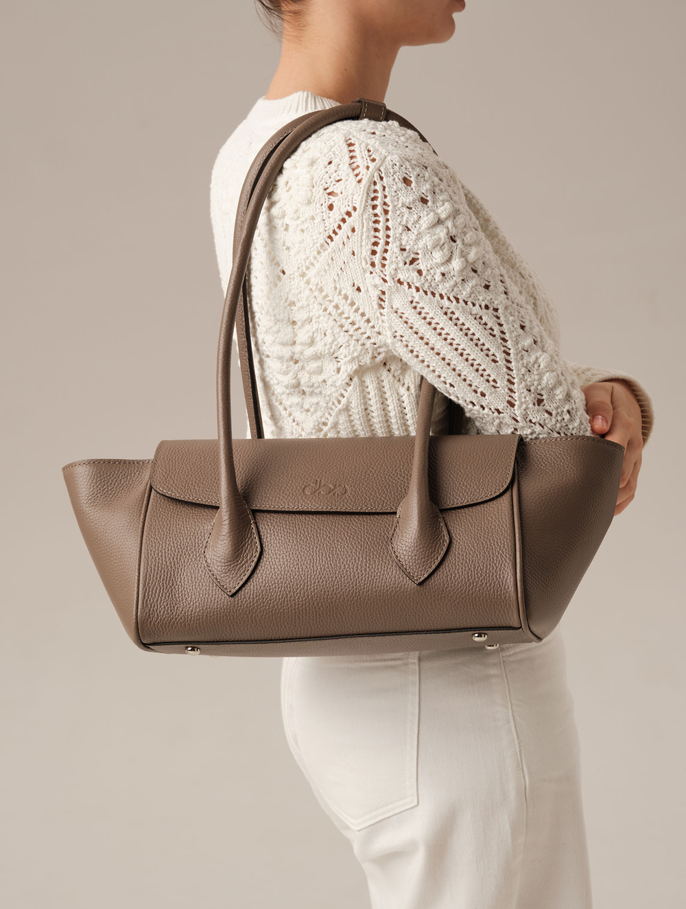 Кожаная сумка Viki DBR 31341 тауп