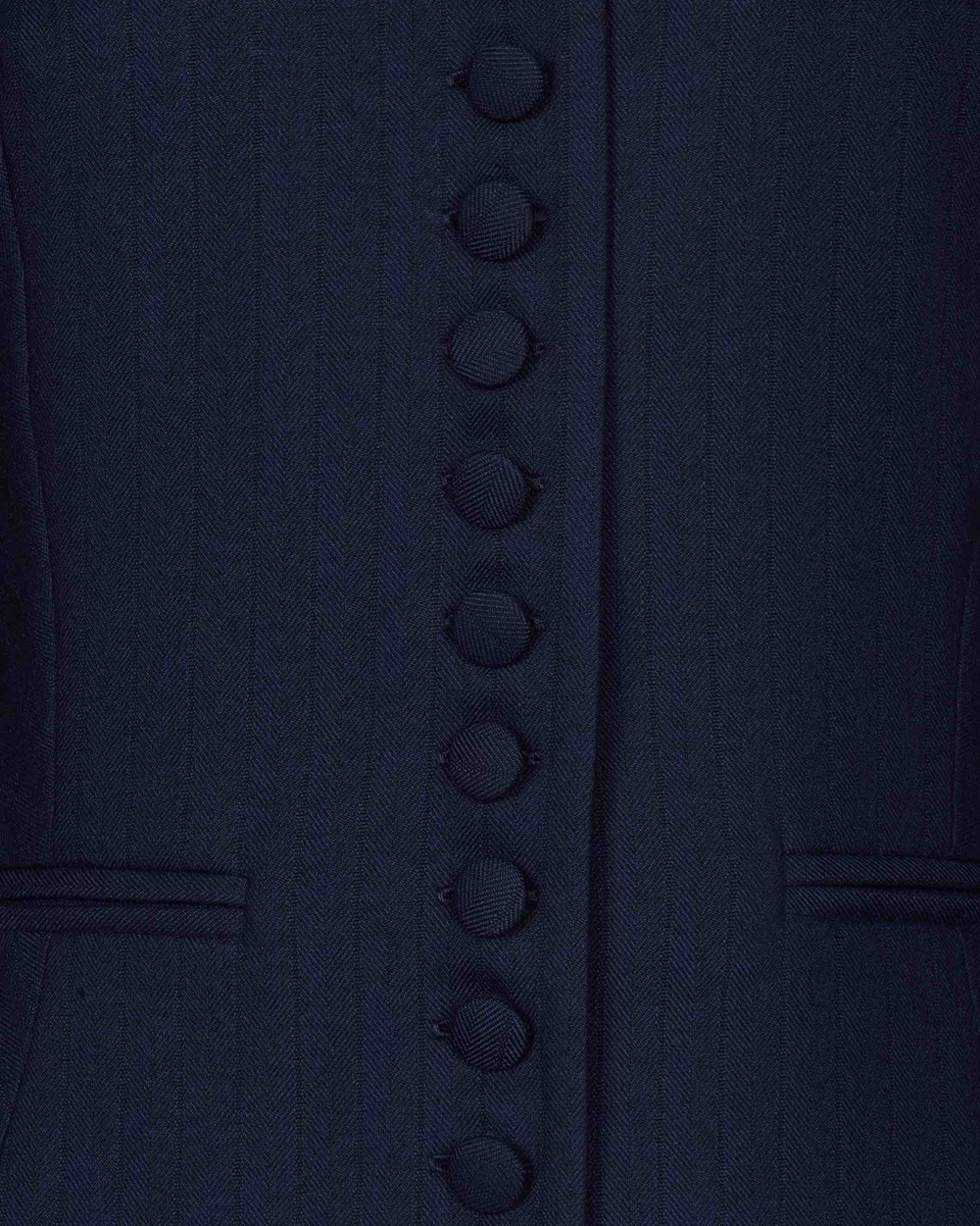 Жилет приталенный из костюмной ткани