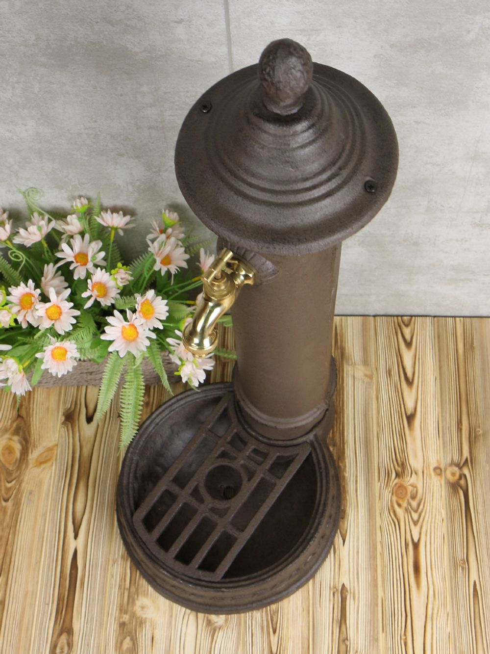 Iron Garden Колонка питьевая винтажная