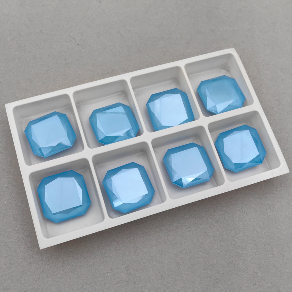 Swarovski 4675 Square FS, Crystal Summer Blue