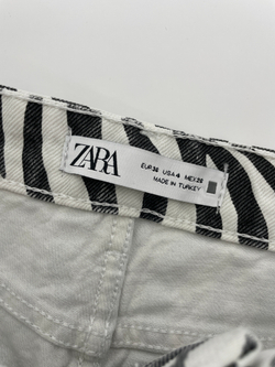 Джинсы Zara