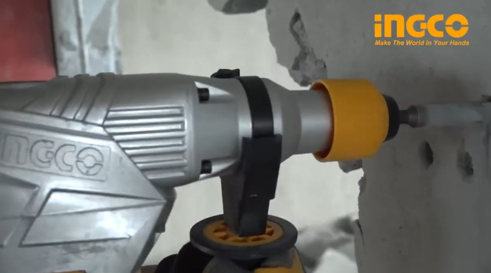 Перфоратор SDS-Plus INGCO RH15008 INDUSTRIAL 1500 Вт 5 Дж