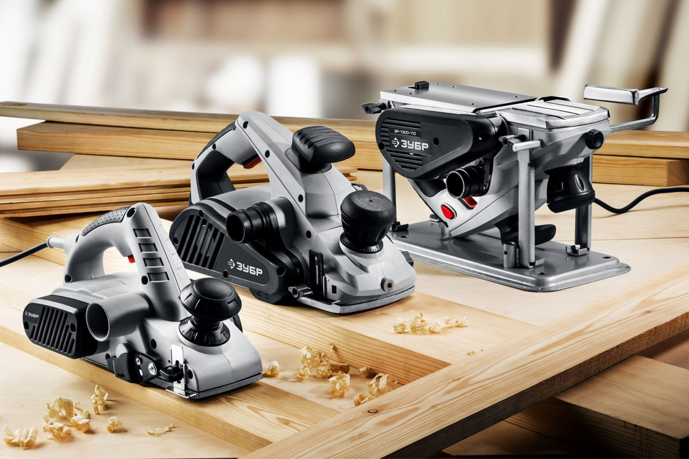 ЗУБР 750 Вт, 82 мм, электрический рубанок (электрорубанок) (ЗР-750-82)