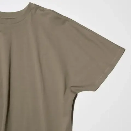 UNIQLO ХЛОПКОВАЯ ФУТБОЛКА ОВЕРСАЙЗ, ОЛИВКОВЫЙ