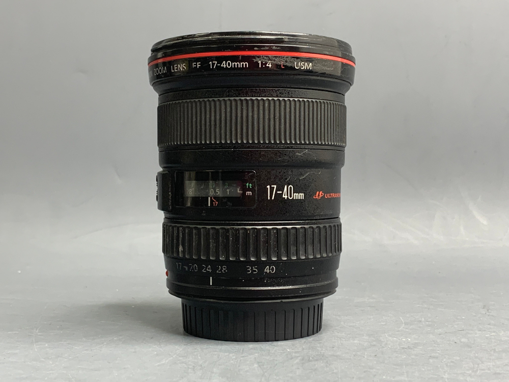 Canon EF 17-40mm f/4L USM с дефектами