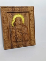 Освященная Владимирская икона Божией Матери из дуба резная