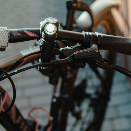 Фонарь Armytek Wizard C2 Pro Magnet USB Warm (F08701W)