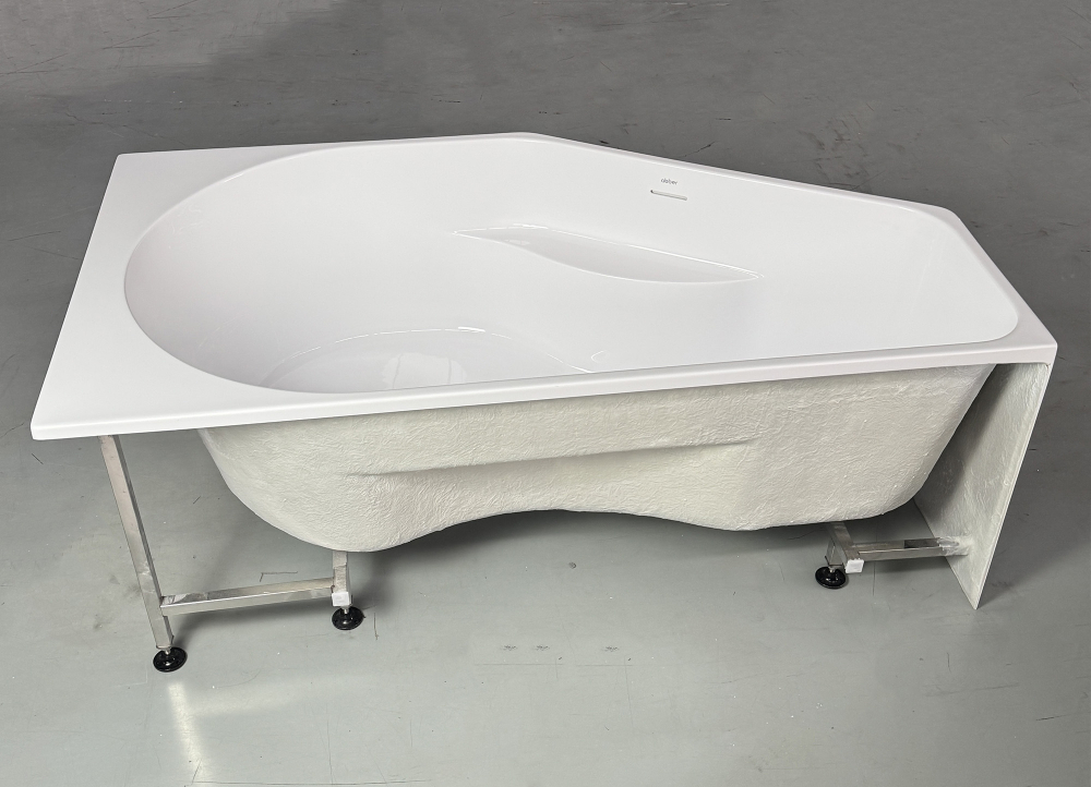 Акриловая ванна ABBER AB9505 R белая