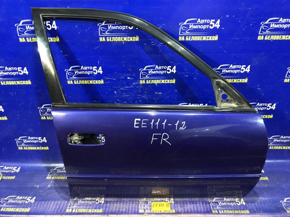 Дверь передняя правая TOYOTA COROLLA 1999
