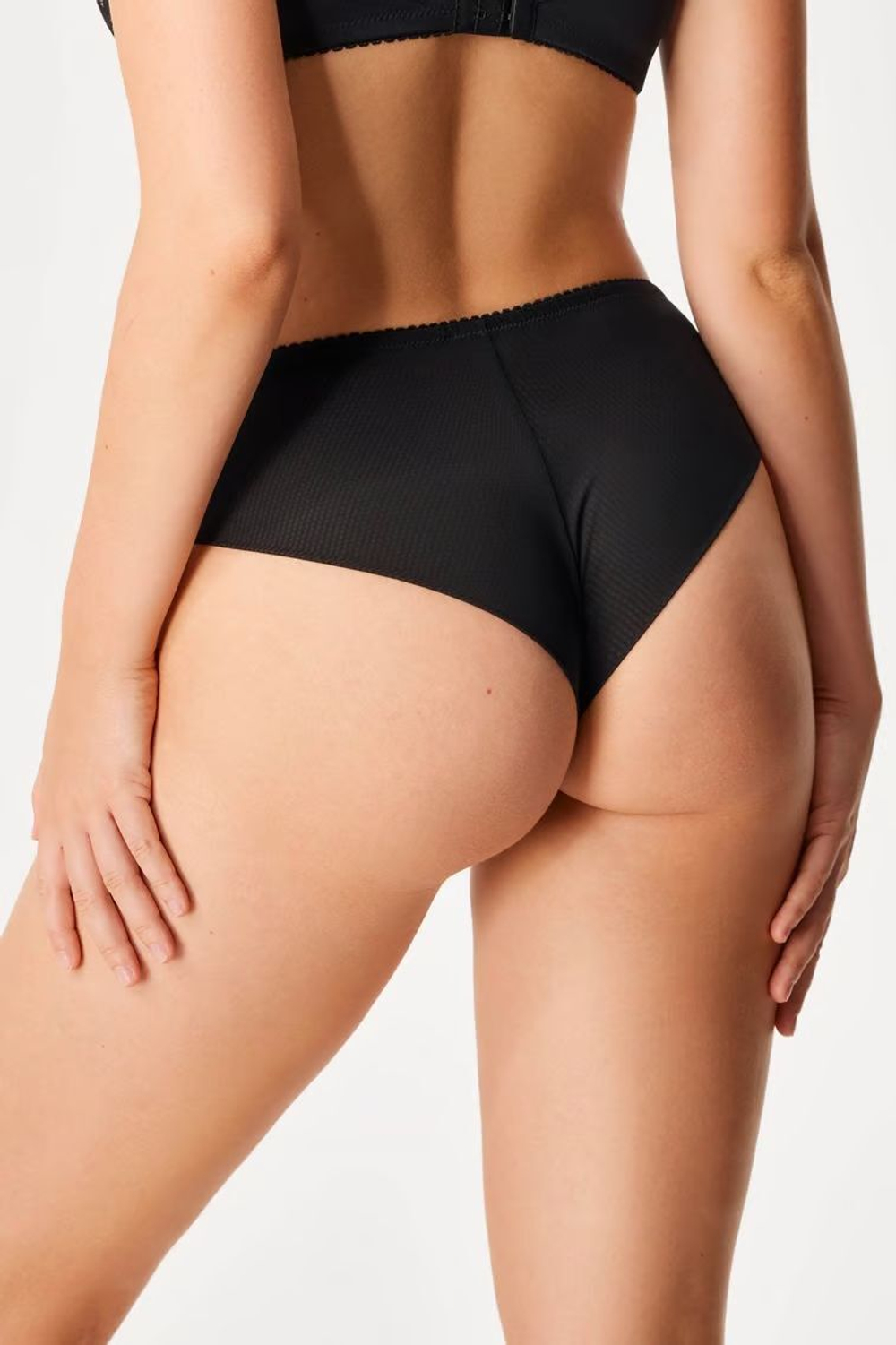 Трусики-танга со средней линией талии Elegant (Размер: 40) (Цвет: грязно-розовый)