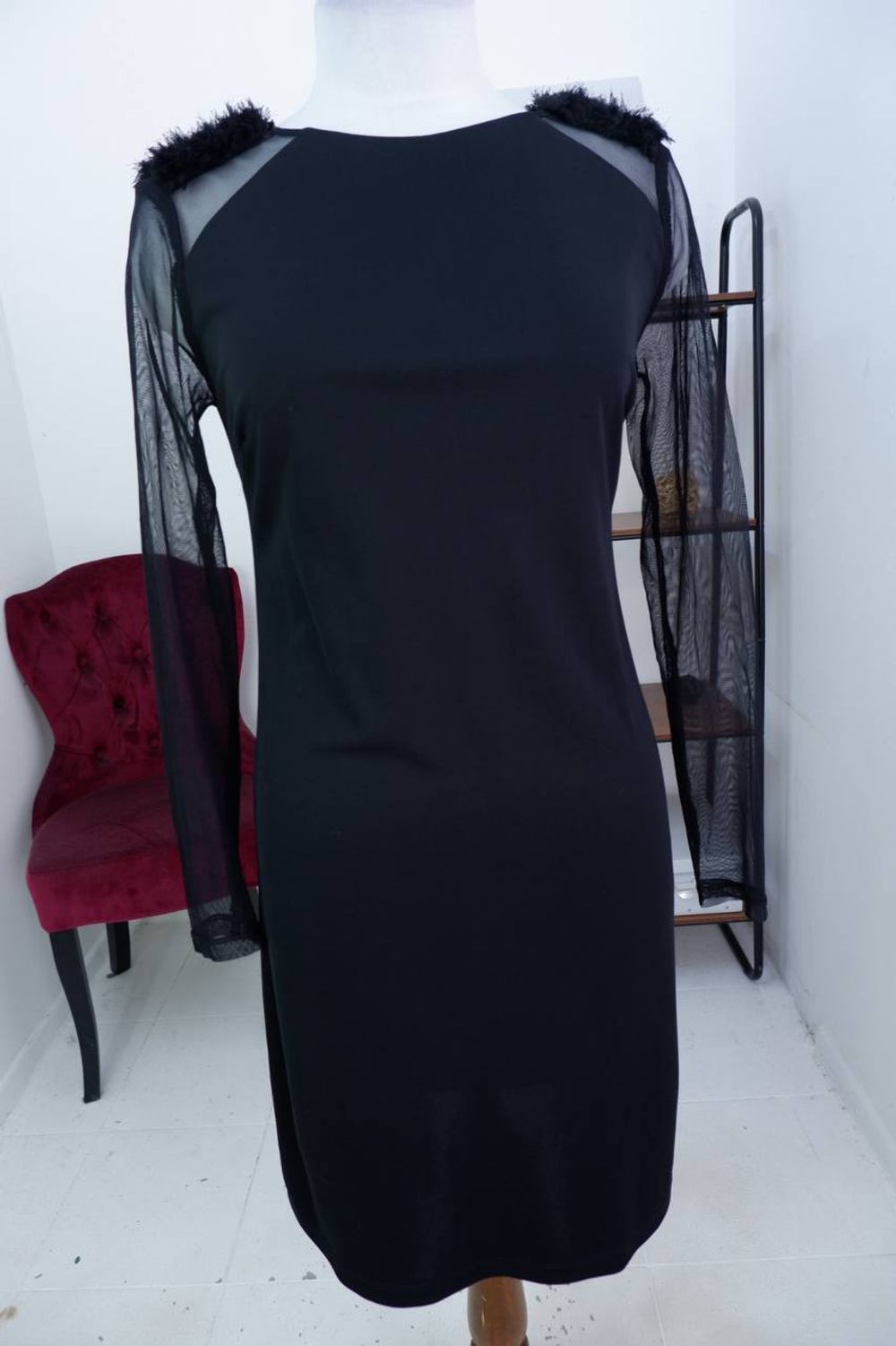 Платье DEVORE вечернее, изысканное за счет прозрачных элементов, 44 размер