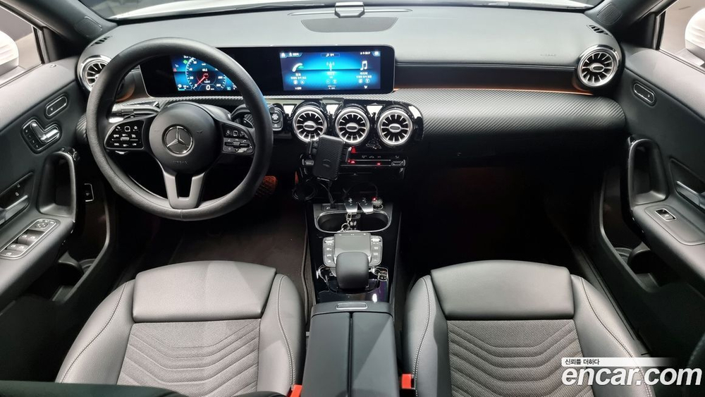Mercedes-Benz A-Class W177 A220 Sedan (05.2020)
