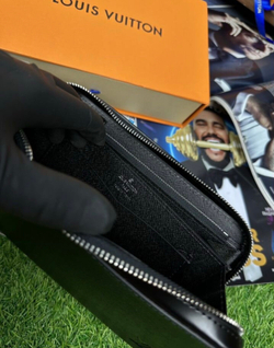 Кошелек Louis Vuitton Zippy XL
