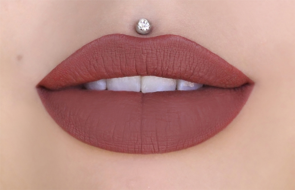 Jeffree Star Cosmetics Velour Liquid Lipstick - жидкая помада, 5,6 ml