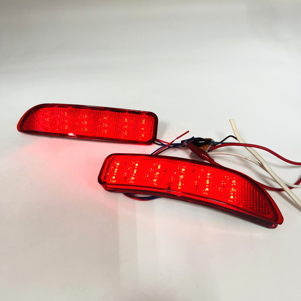 Катафоты диодные 2 режима в задний бампер для Лада Ларгус, Renault Logan фаза I 2 шт